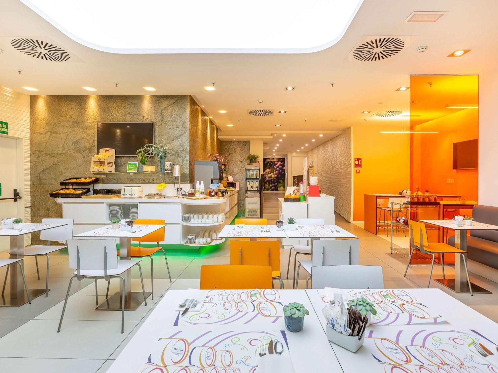 Ibis Styles Madrid Prado Hotel Екстериор снимка