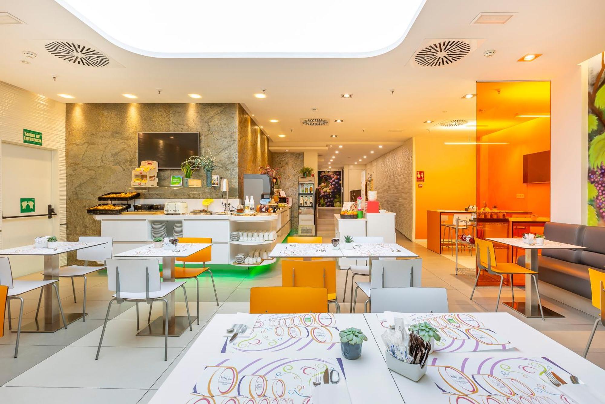 Ibis Styles Madrid Prado Hotel Екстериор снимка