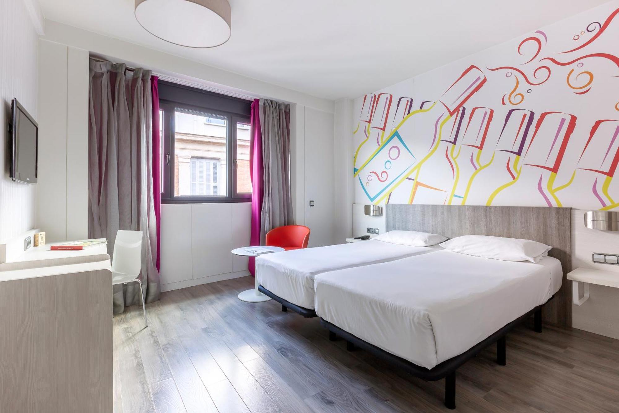 Ibis Styles Madrid Prado Hotel Екстериор снимка